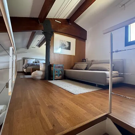 Loft Mas De Roda Daire *